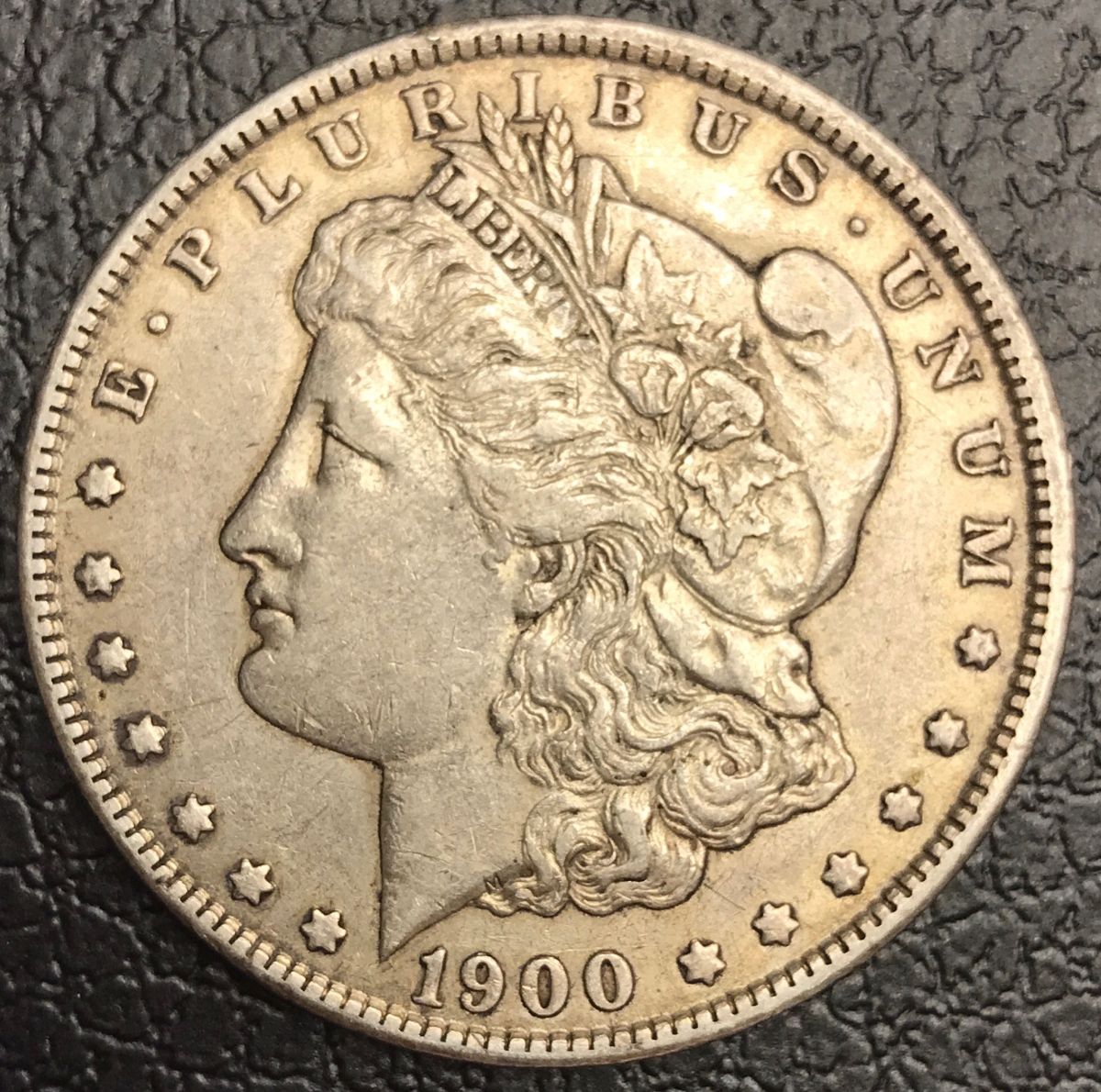 1900-O-Morgan-Dollar